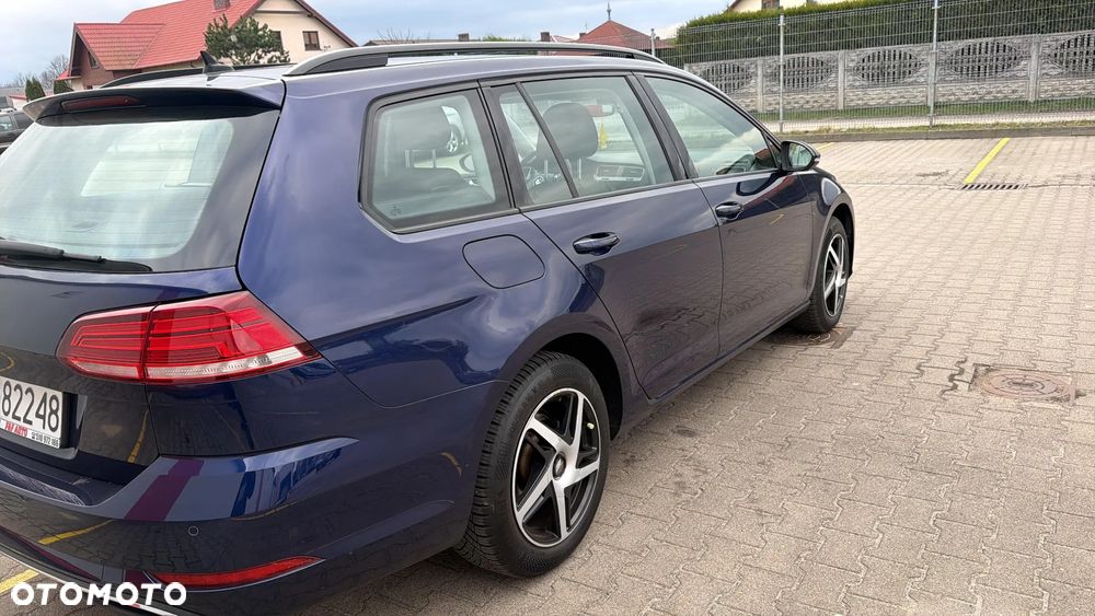 Volkswagen Golf 2.0 TDI SCR 4Motion DSG Comfortline - 8