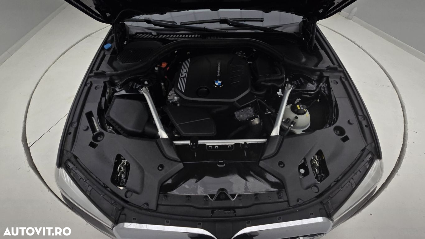 BMW Seria 5 - 24