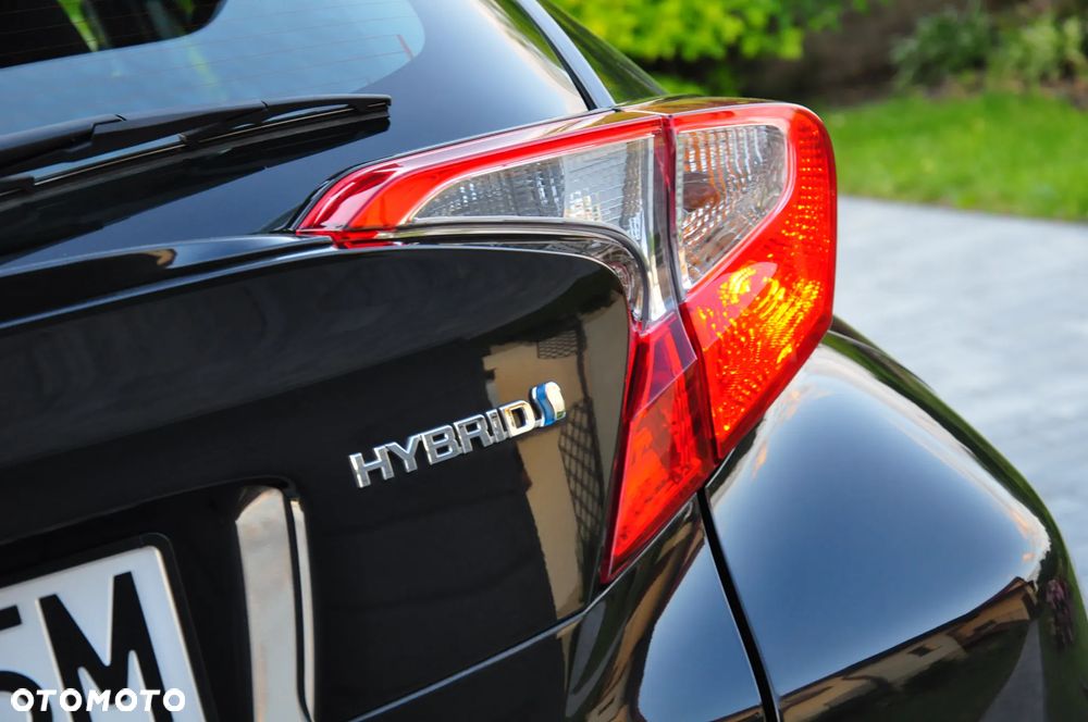 Toyota C-HR Business-Edition - 26