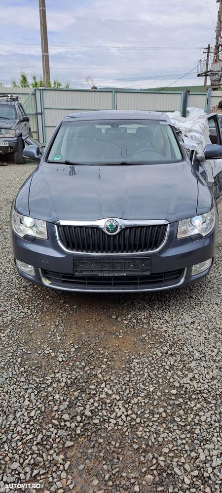 Plansa bord Skoda Superb 2 completa - 2