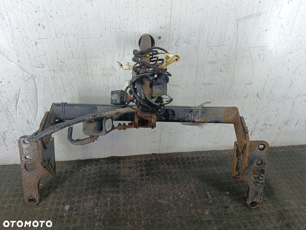 HAK HOLOWNICZY TOYOTA AVENSIS III T27 056103M03  52400007 55R017399 KOMBI - 4