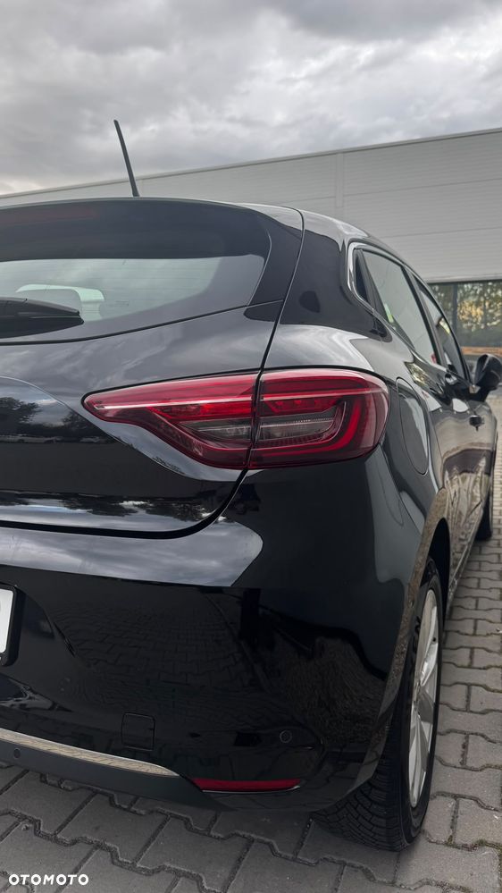 Renault Clio - 8