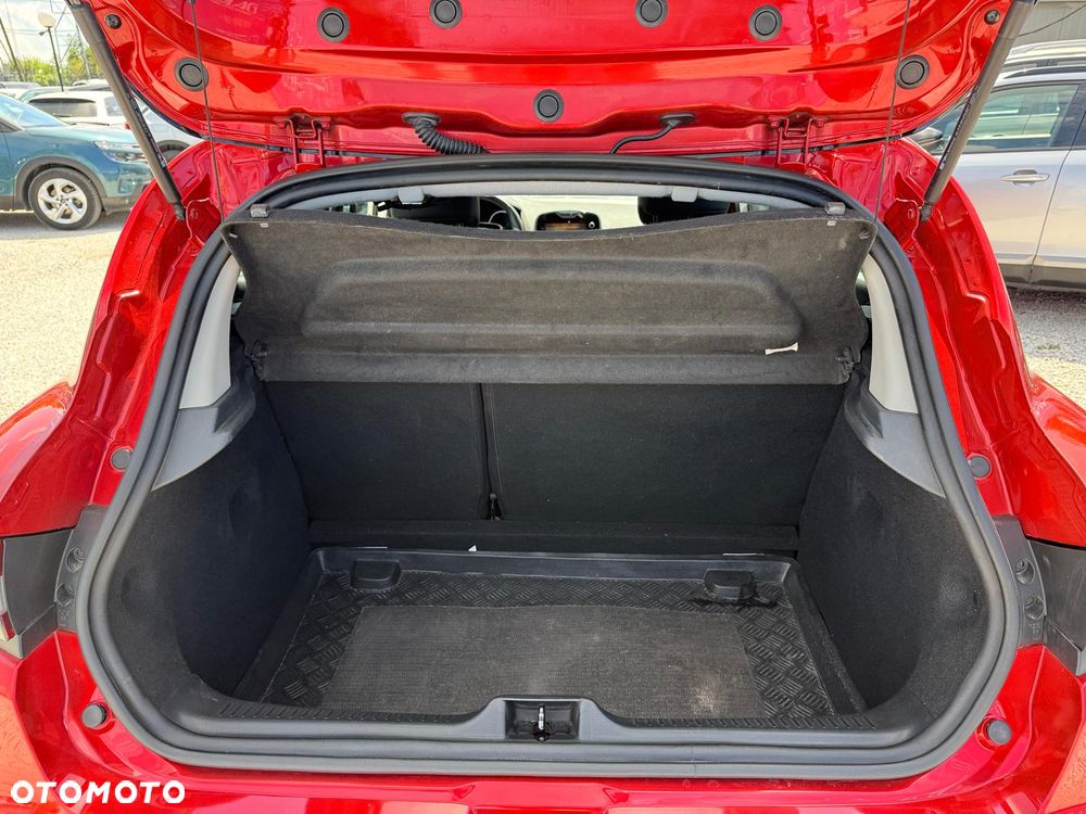 Renault Clio 1.2 TCe GT 120 EDC - 26