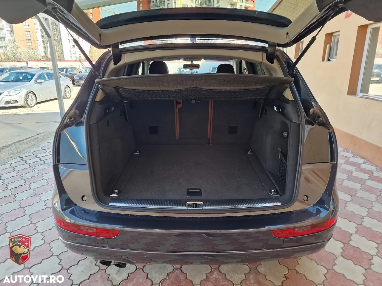 Audi Q5 2.0 TDI Quattro S-Tronic - 11
