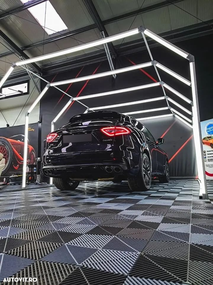 Maserati Levante - 12