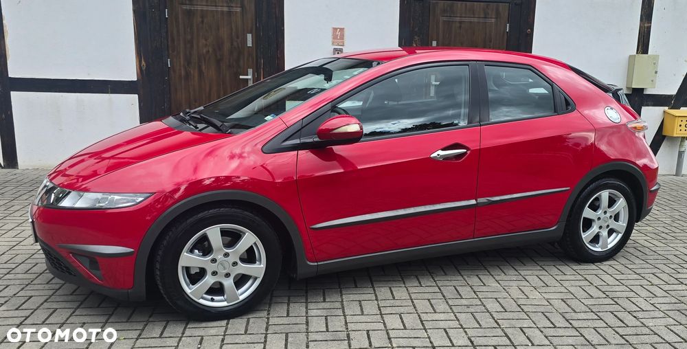Honda Civic 1.8i-VTEC Sport - 4