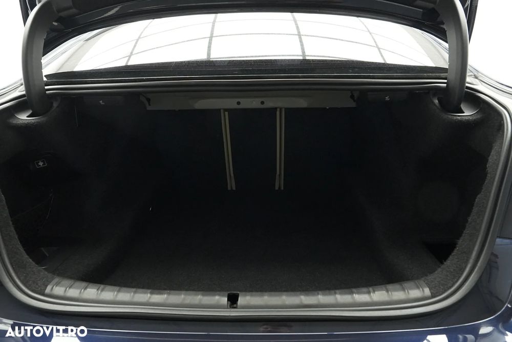 BMW Seria 5 520d Efficient Dynamics Edition Aut. Luxury Line - 27