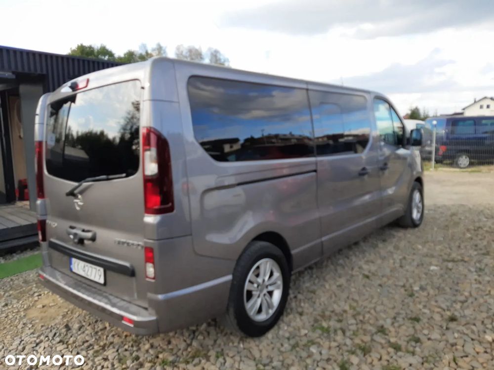 Opel Vivaro L2H1 2,9t Edition Premium - 4