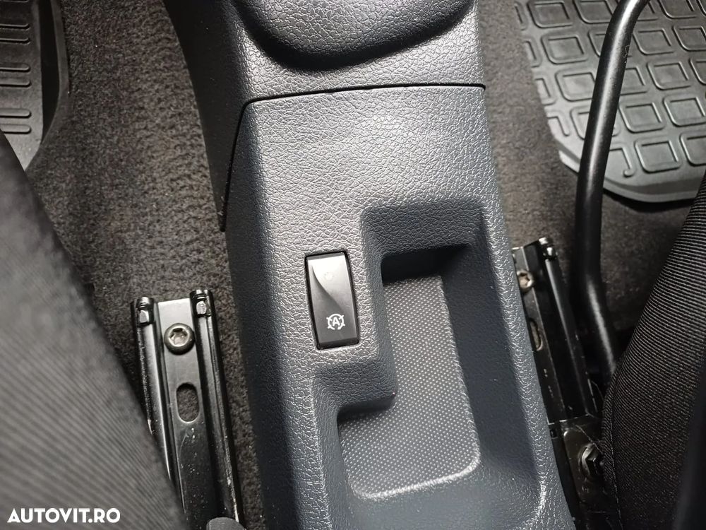Dacia Sandero Stepway ECO-G 100 MT6 Essential - 17