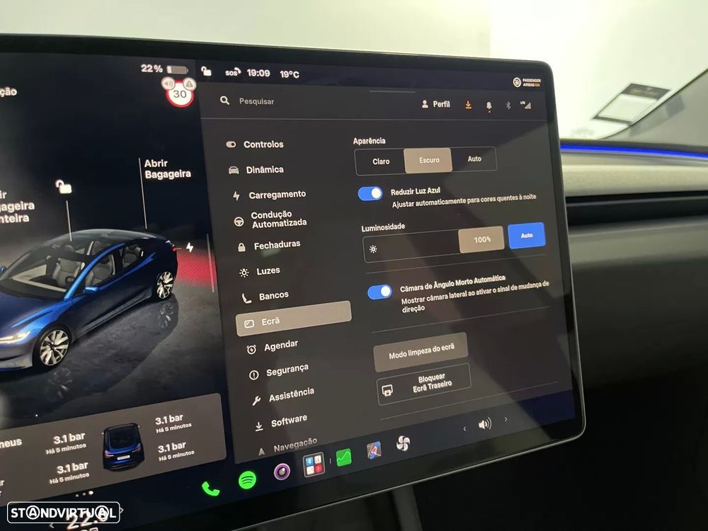 Tesla Model 3 - 38
