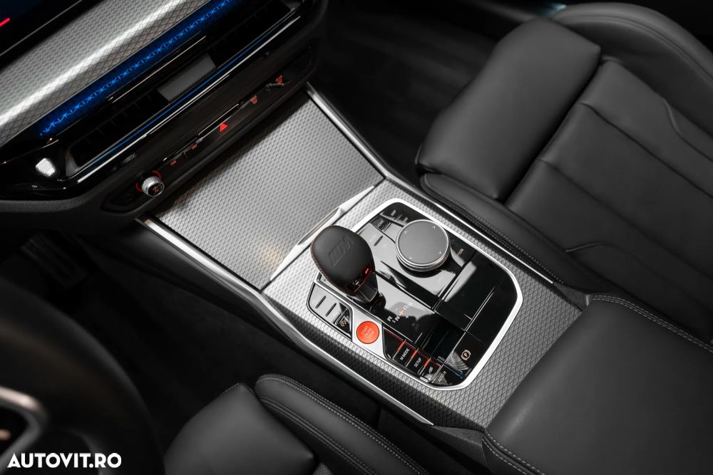 BMW M3 Competition M xDrive - 18