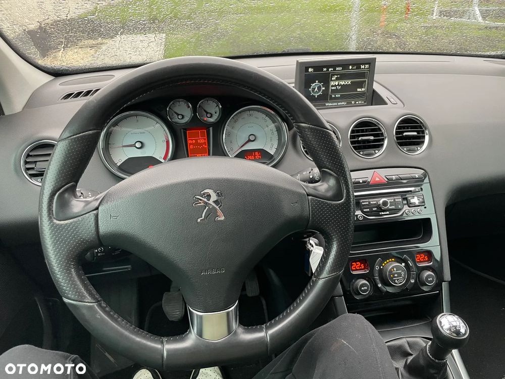 Peugeot 308 1.6 HDi Premium - 10