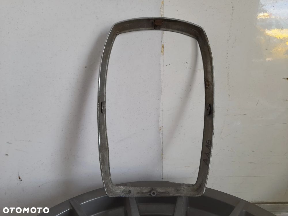 Ramka chrom reflektora przód Mercedes W114 W115 Hella 1305542056 - 4