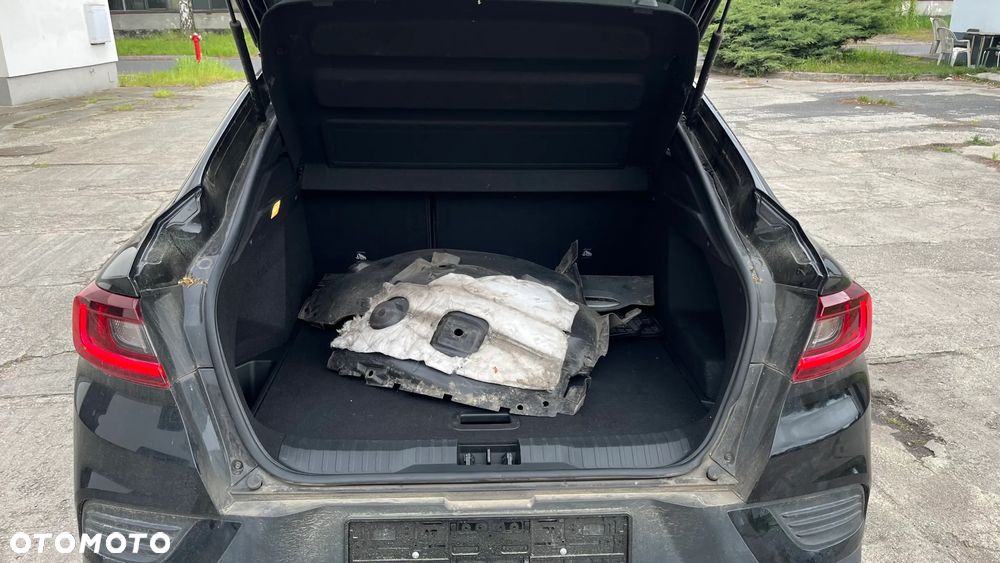 Renault Arkana TCe 140 EDC R.S LINE - 12