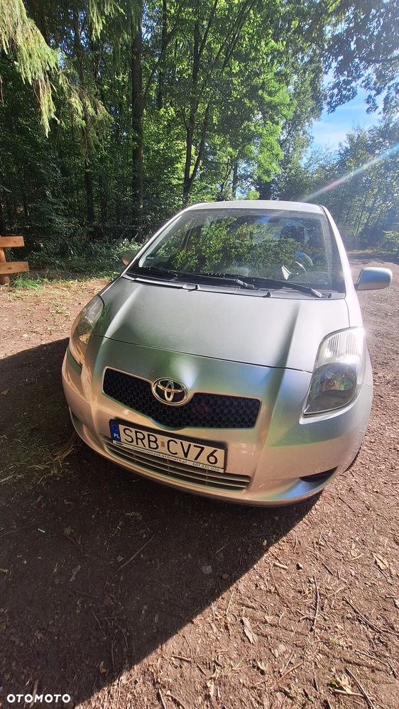 Toyota Yaris 1.0 VVT-i Luna - 2