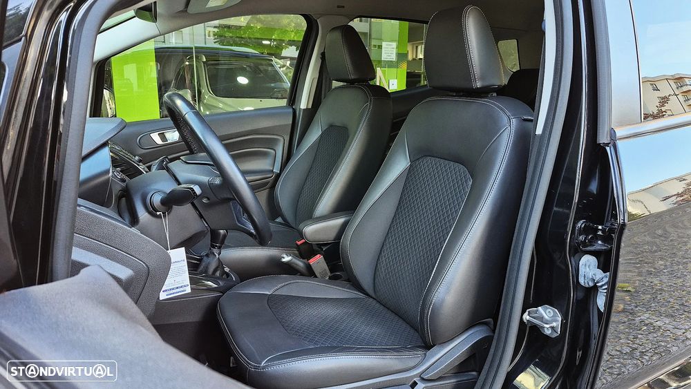 Ford EcoSport 1.0 EcoBoost Titanium - 15