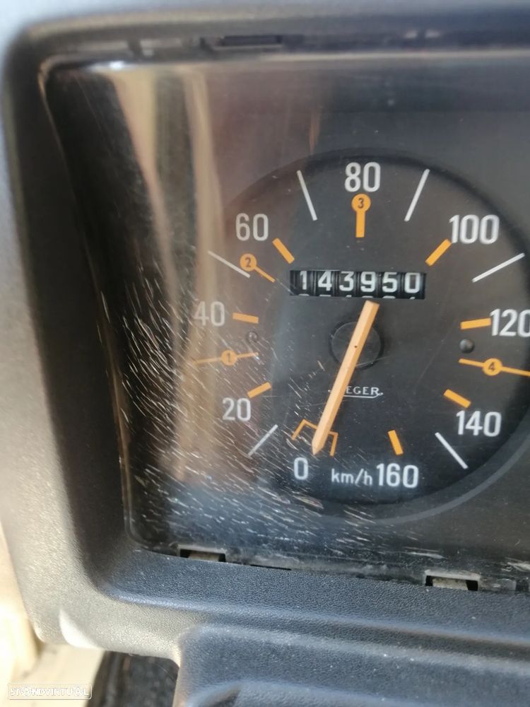 Renault 4 1.1 GTL - 9