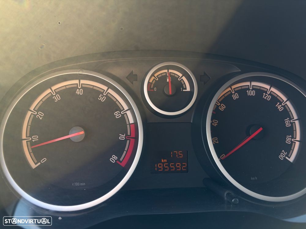 Opel Corsa 1.2 Black Edition - 13