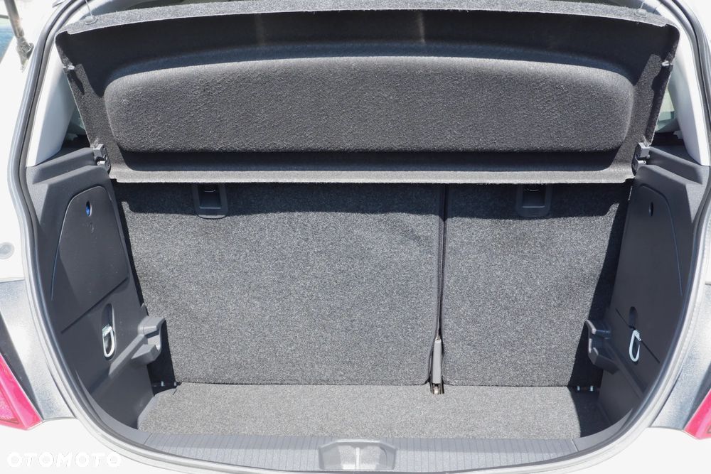 Opel Corsa 1.2 16V 111 - 13