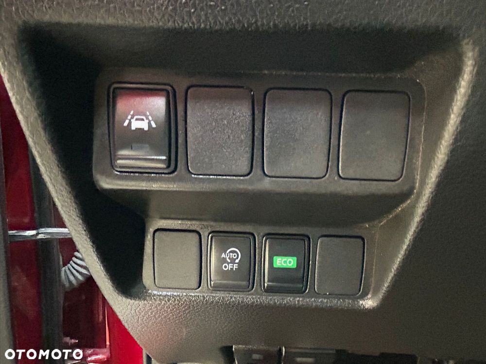 Nissan Qashqai 1.2 DIG-T Xtronic TEKNA+ - 6