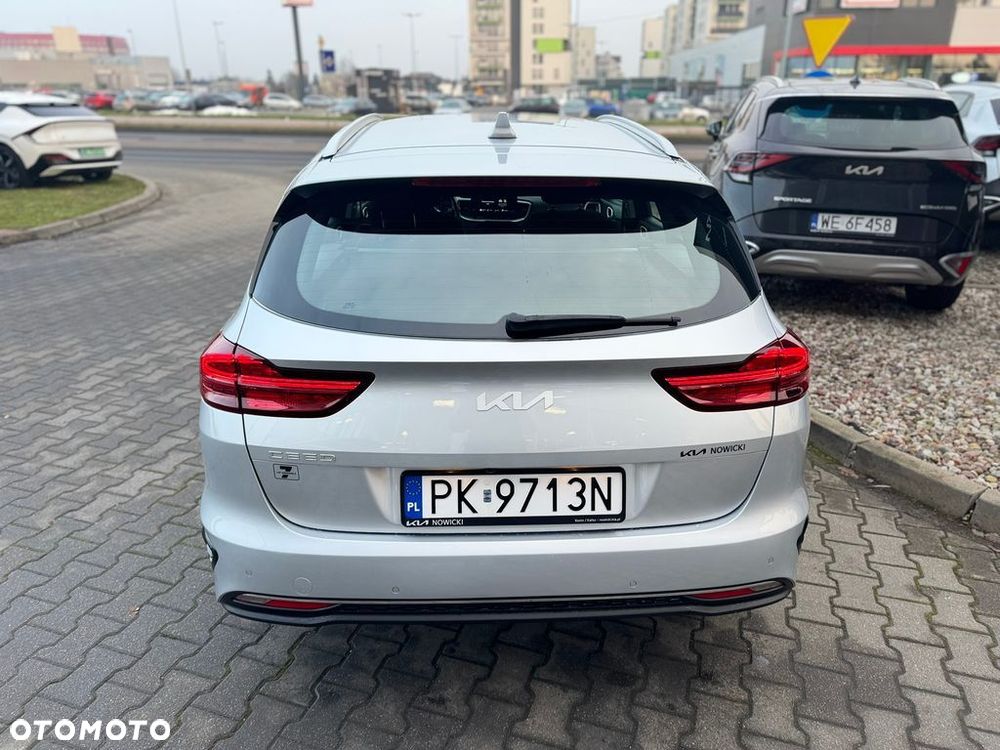 Kia Ceed 1.5 T-GDI M DCT - 4