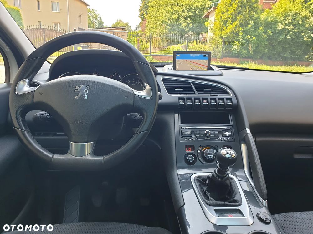Peugeot 3008 HDi 150 Allure - 6