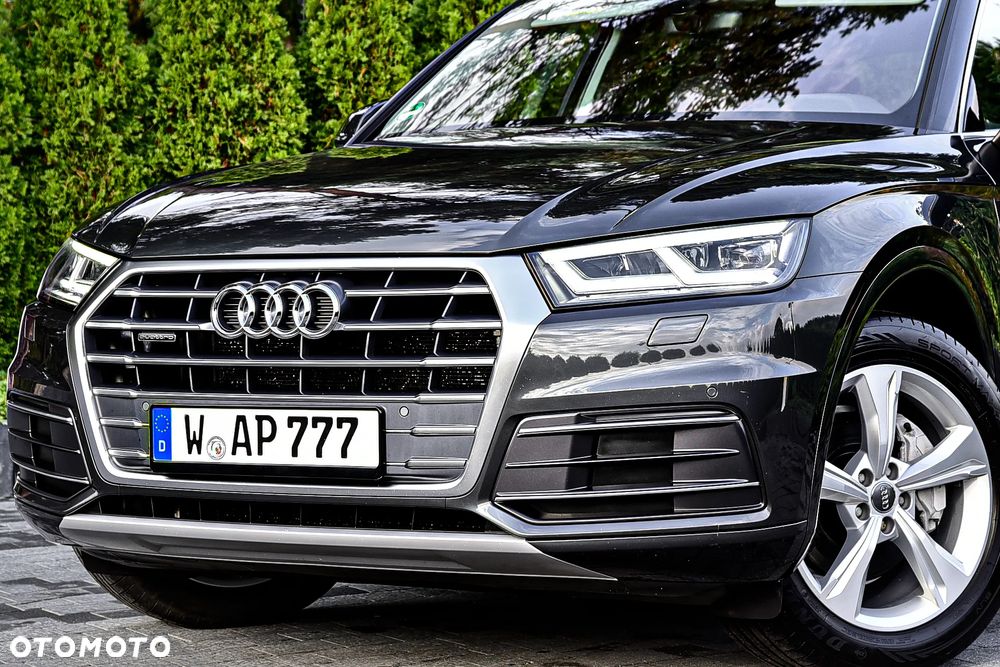 Audi Q5 40 TDI quattro S tronic design - 5