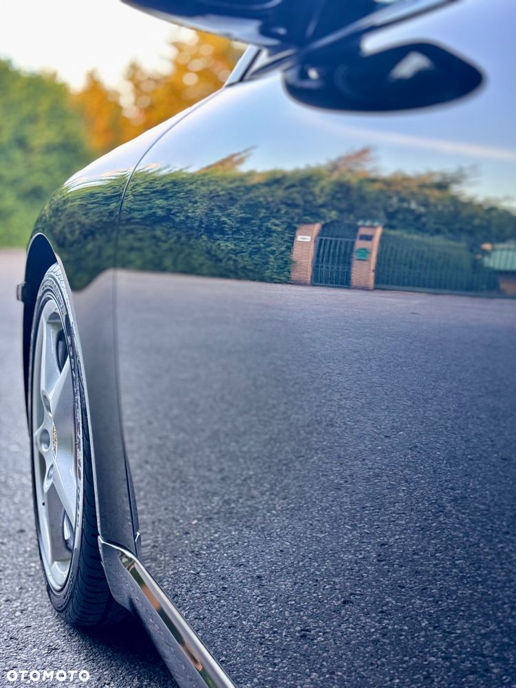 Porsche 911 Carrera Tiptronic S - 25