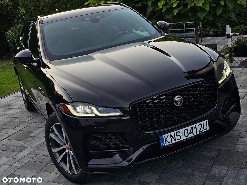 Jaguar F-Pace P250 AWD R-Dynamic S - 2