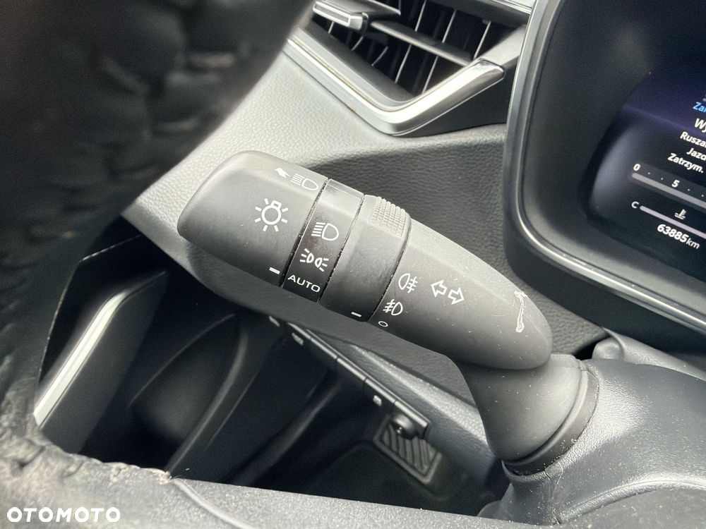 Toyota Corolla 1.8 Hybrid Comfort - 17