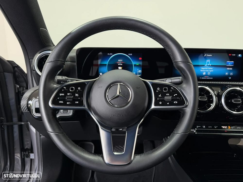 Mercedes-Benz CLA 250 e Shooting Brake Progressive - 26