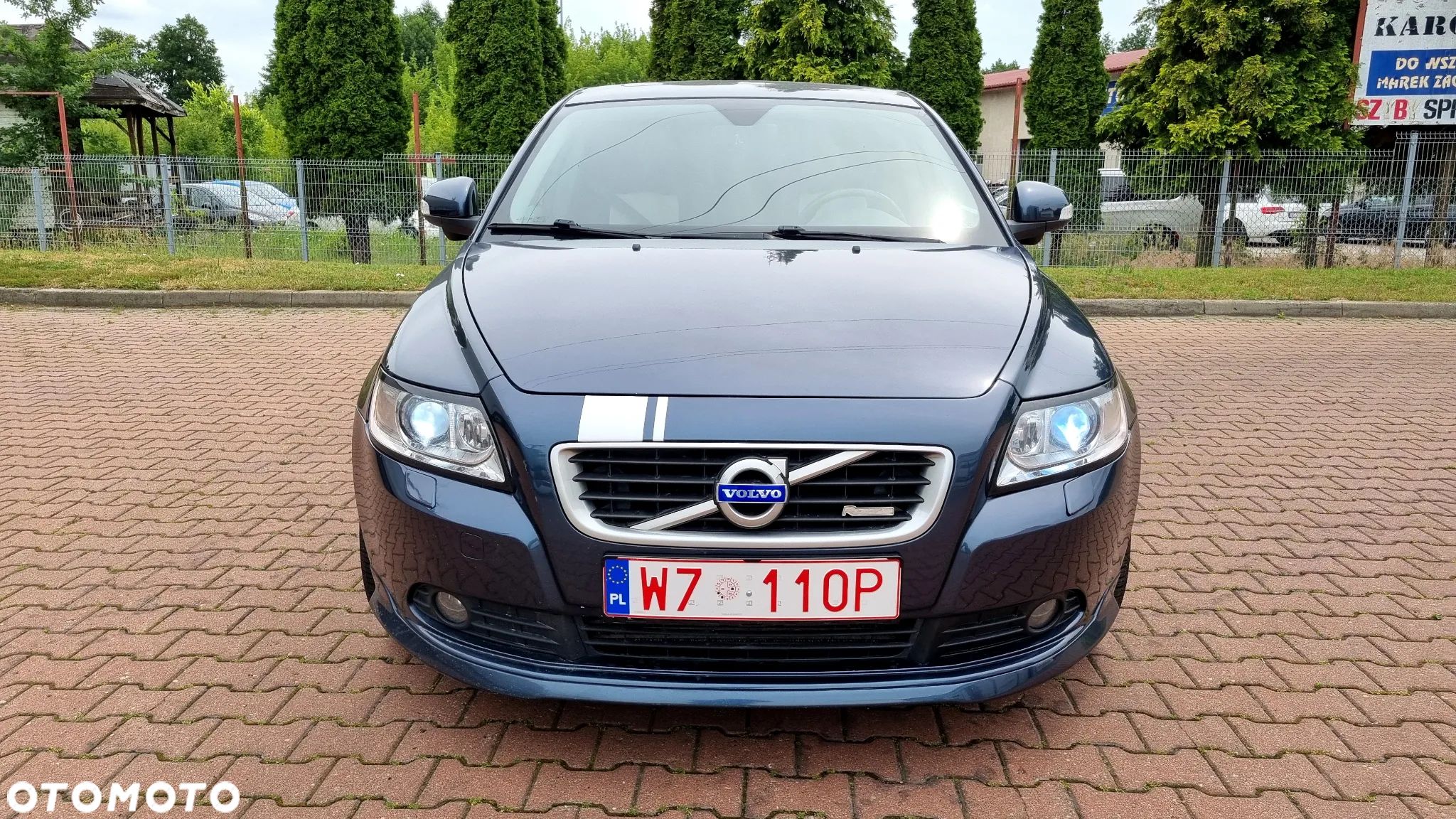 Volvo S40 D4 R-Design - 1
