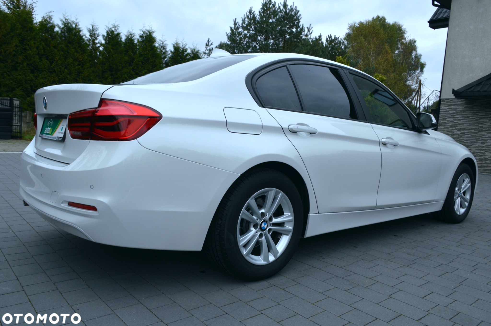 BMW Seria 3 316d Sport Line - 11