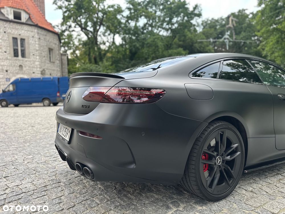 Mercedes-Benz Klasa E - 7