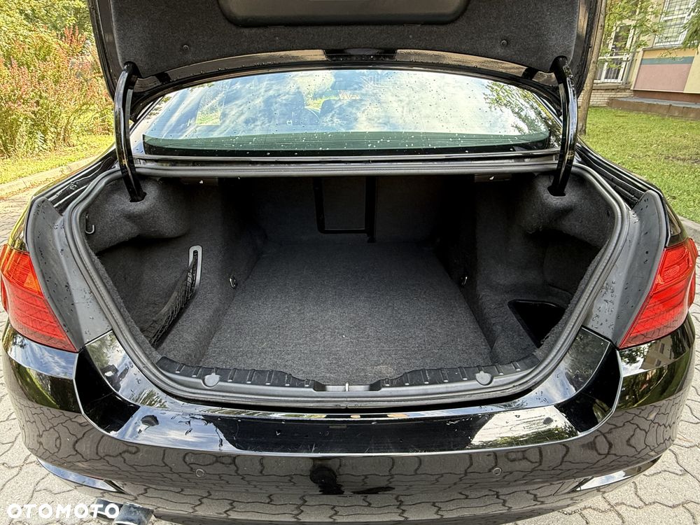 BMW Seria 5 518d Advantage - 11