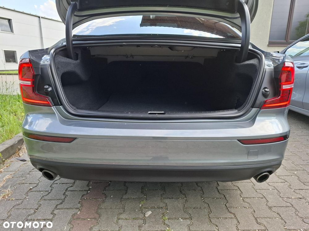 Volvo S60 T6 AWD Momentum Pro - 5