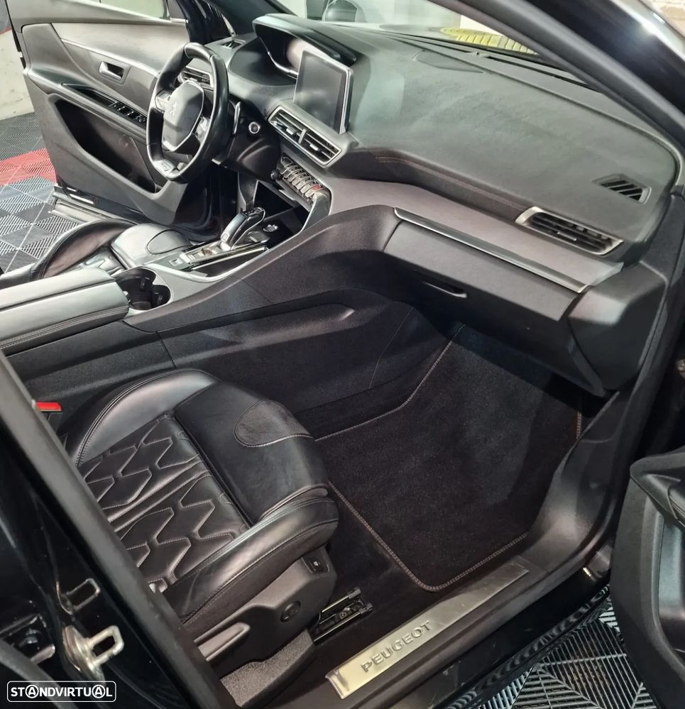 Peugeot 5008 2.0 BlueHDi GT Line EAT8 - 8