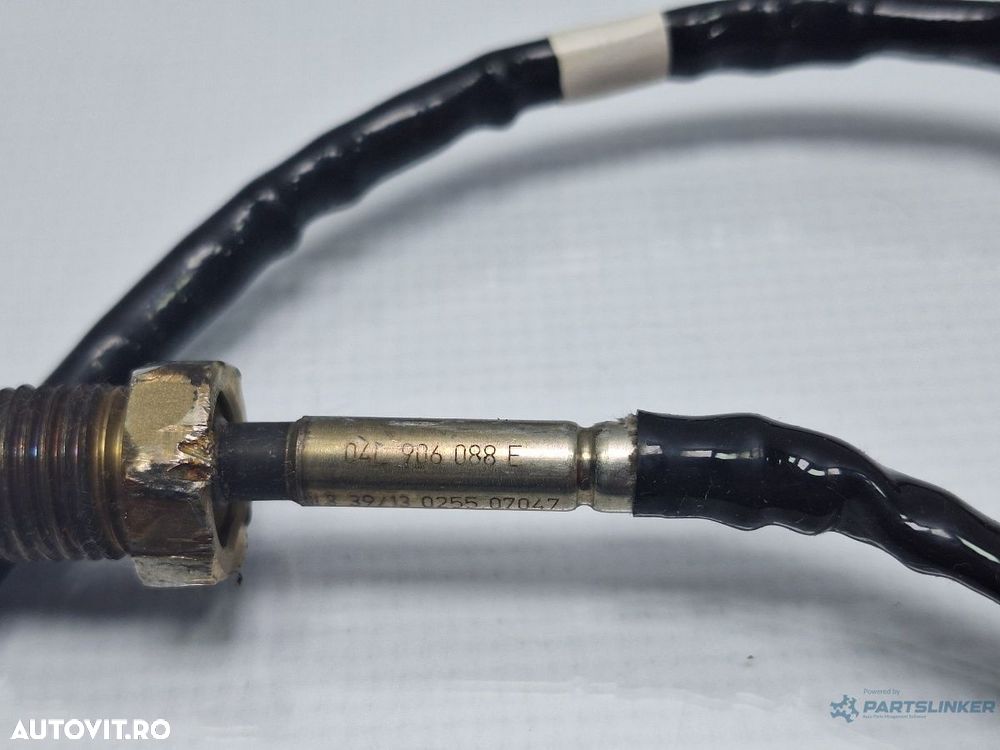 Senzor temperatura gaze VOLKSWAGEN GOLF VII 5G1, BE1 2012 - > TDI CLHB, CRKA, CXXA, DDYB 04L906088E - 3