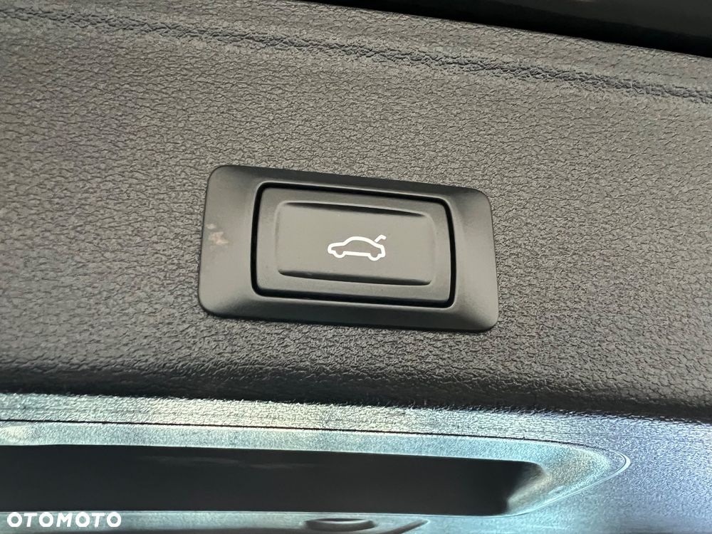Audi A4 Avant - 30