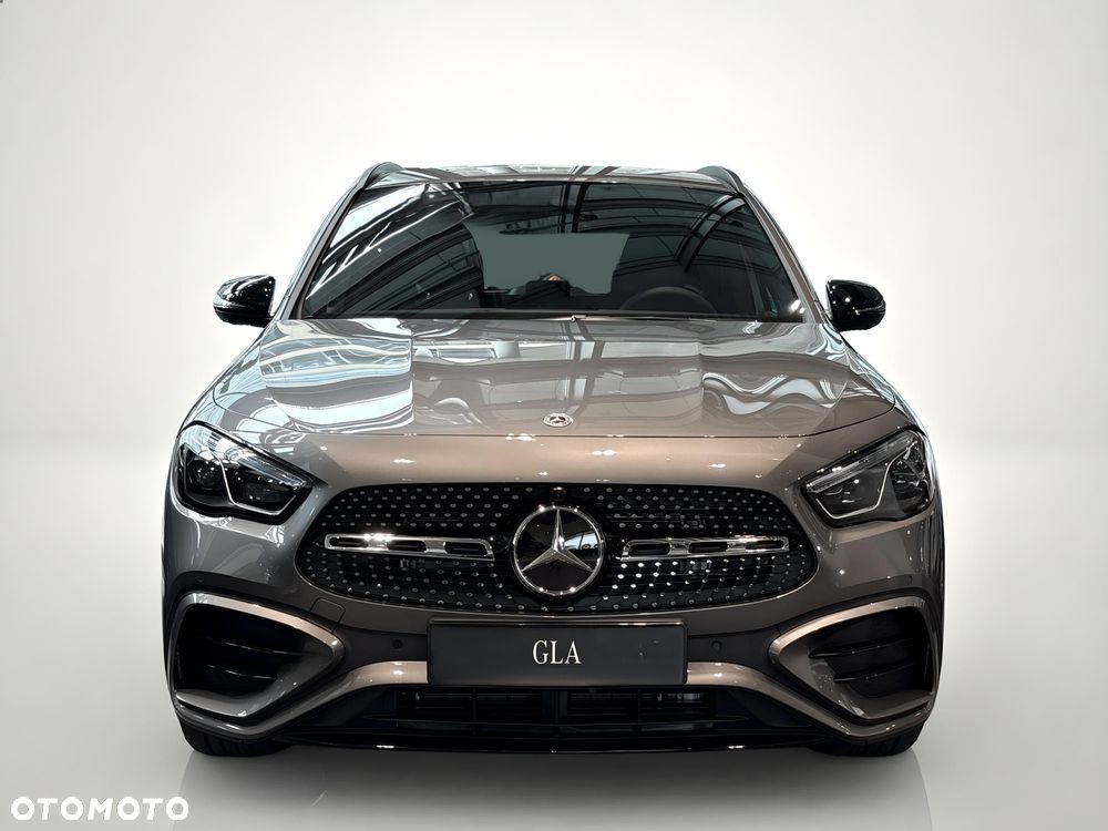 Mercedes-Benz GLA 200 mHEV AMG Line 7G-DCT - 3
