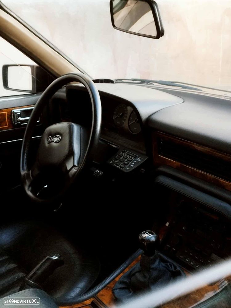 Daimler Sovereign - 6