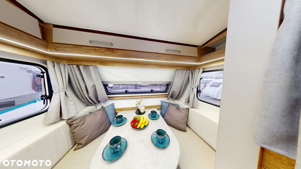 Niewiadów New Sport 4 - 8