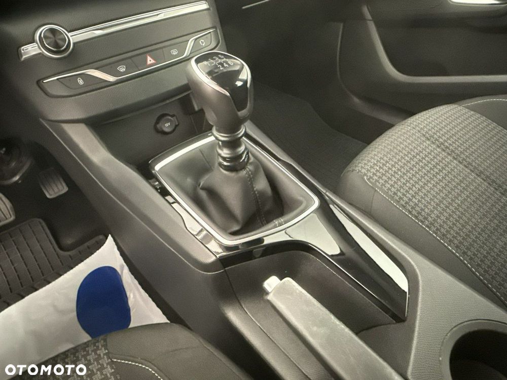 Peugeot 308 - 17