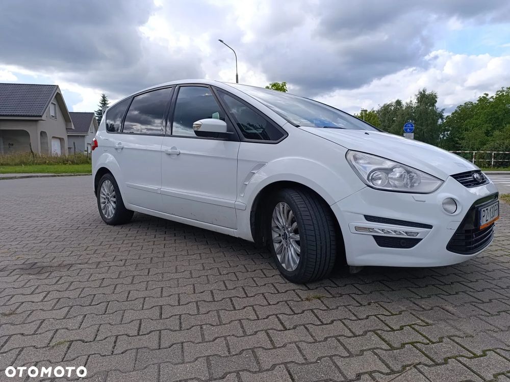 Ford S-Max 2013 photo 3