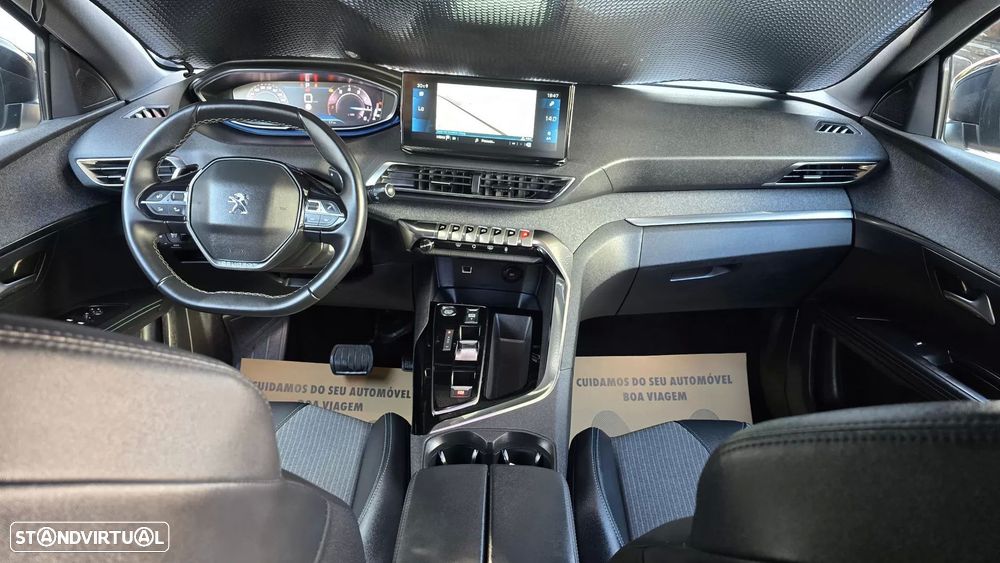 Peugeot 3008 1.2 PureTech Allure Pack EAT8 - 20