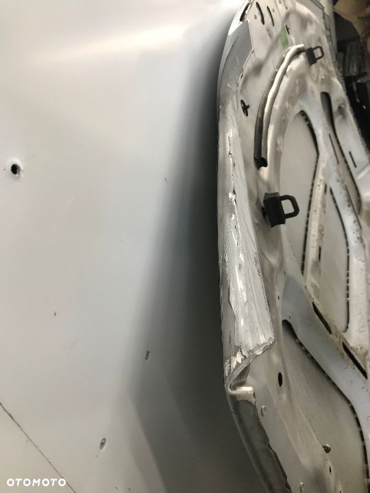 Maska Bmw 7 E65 E66 E67 E68 przed lift 01-05r - 12