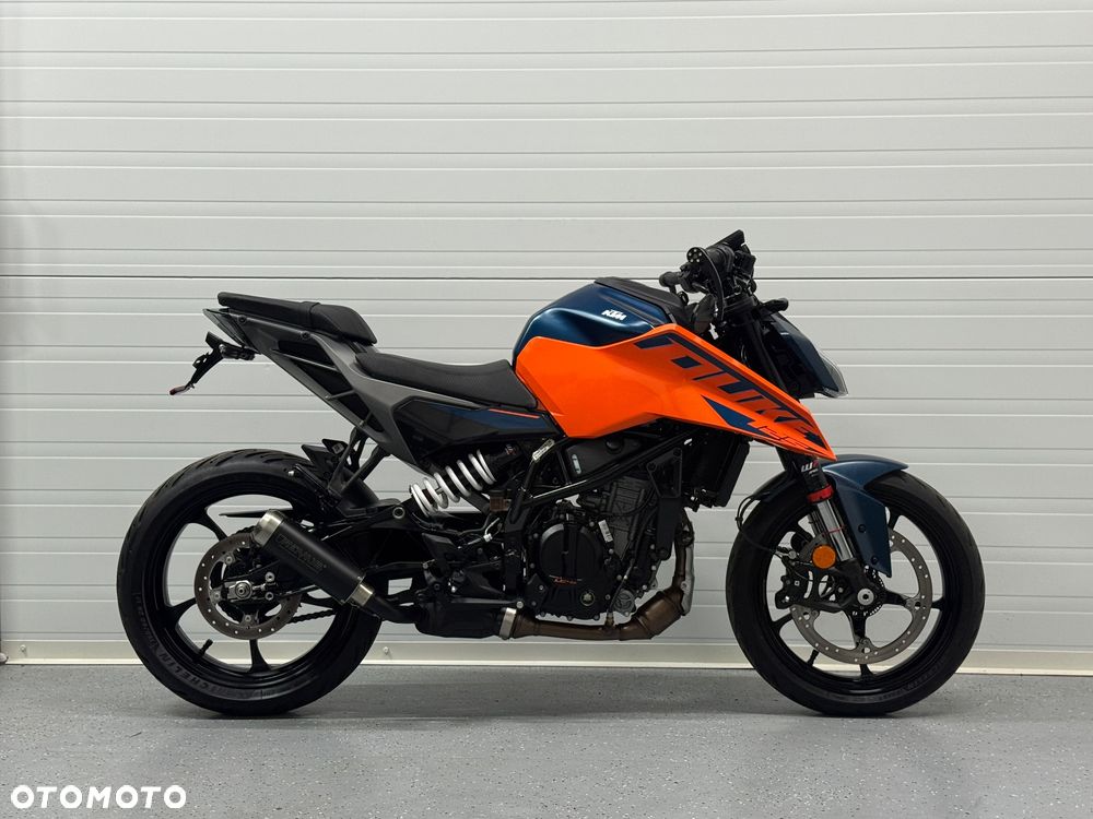 KTM Duke - 3