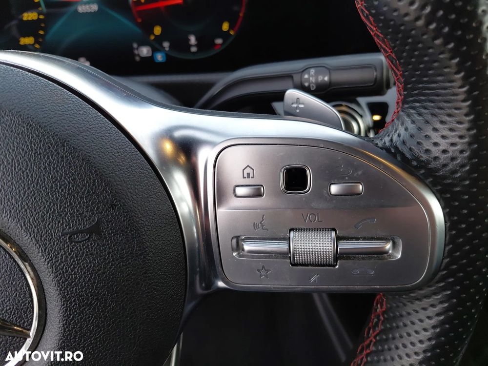 Mercedes-Benz CLA - 21