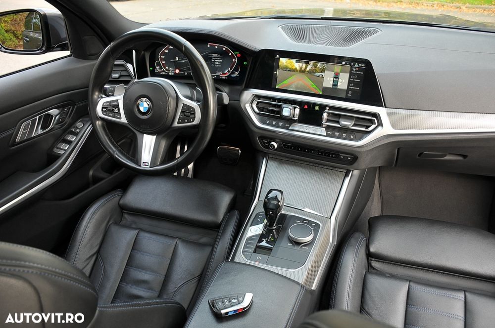 BMW Seria 3 330d xDrive AT MHEV - 9