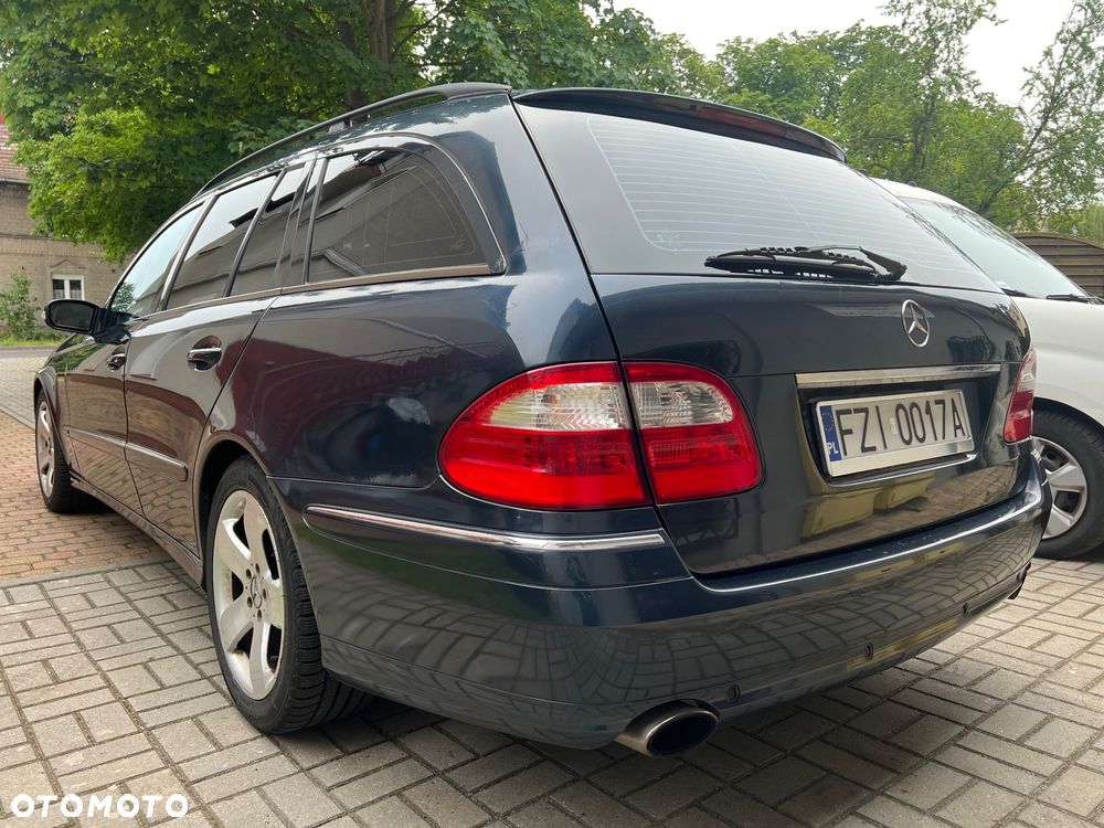 Mercedes-Benz Klasa E 320 T Avantgarde - 9